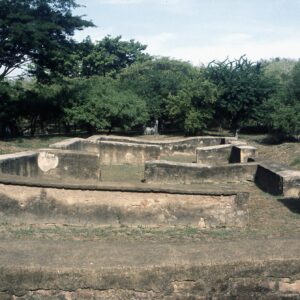 Cimientos excavados en las Ruinas de León Viejo, Nicaragua