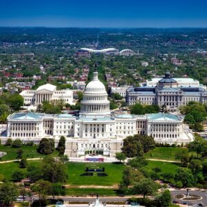 Vista aérea de Washington D. C. con el Capitolio al fondo