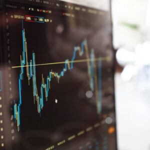 Gráfico de un mercado bursátil en una pantalla (imagen ilustrativa)